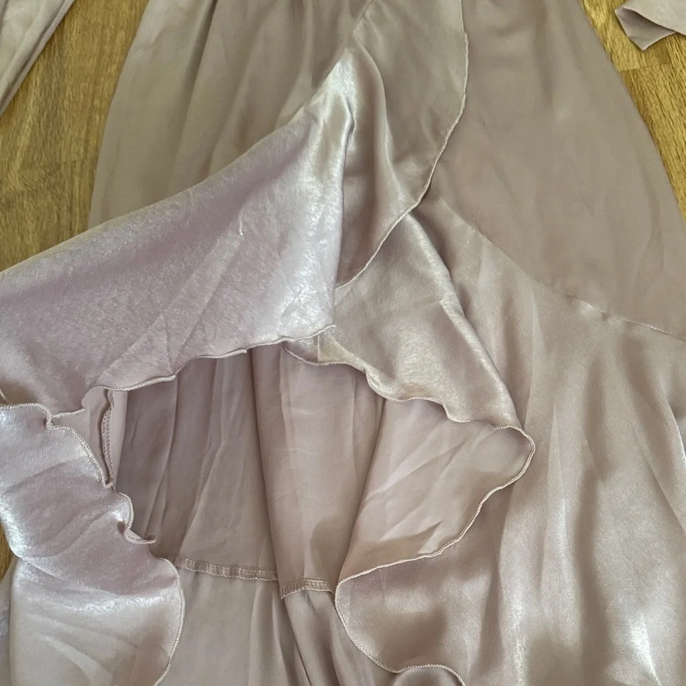 Chic Long Sleeve Dress in Soft Taupe - Picture 5 of 10